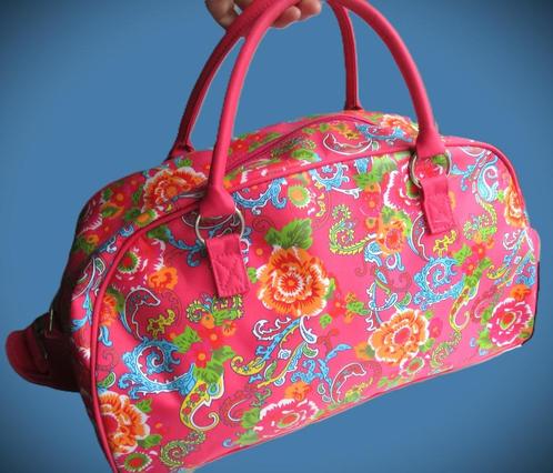 Tas~Reistas~Kleine Weekendtas~Boodschappentas~Roze met versi, Sieraden, Tassen en Uiterlijk, Tassen | Reistassen en Weekendtassen