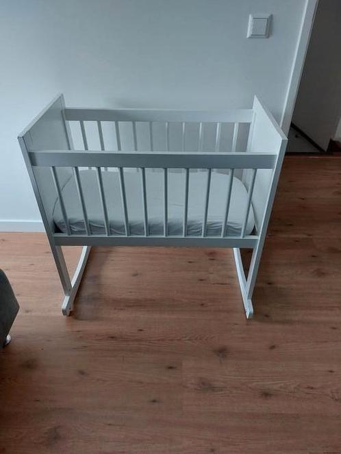 Wiegje incl. Matras, Kinderen en Baby's, Babywiegjes en Ledikanten, Gebruikt, Wieg, Ophalen