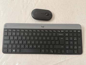 Logitech K470 met muis beschikbaar voor biedingen
