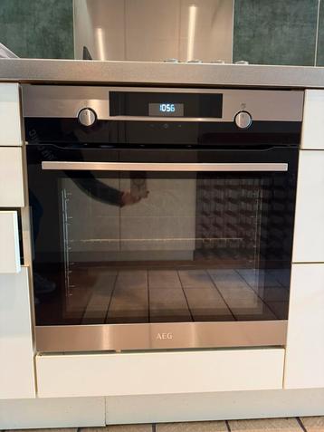 AEG oven beschikbaar voor biedingen