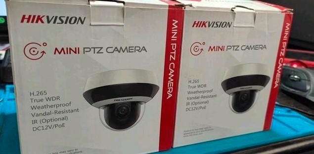 Hikvision DS-7608NI-K2/8P + 2 PTZ en 2  Acusense Camera's, Audio, Tv en Foto, Videobewaking, Zo goed als nieuw, Ophalen of Verzenden