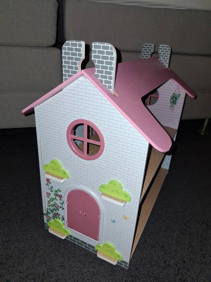 Houten poppenhuis playtive, Verzamelen, Poppenhuizen en Toebehoren, Ophalen