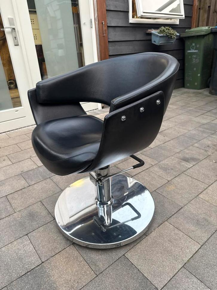 Kaptafel met Kappersstoel, Huis en Inrichting, Stoelen, Gebruikt, Eén, Metaal, Zwart, Ophalen