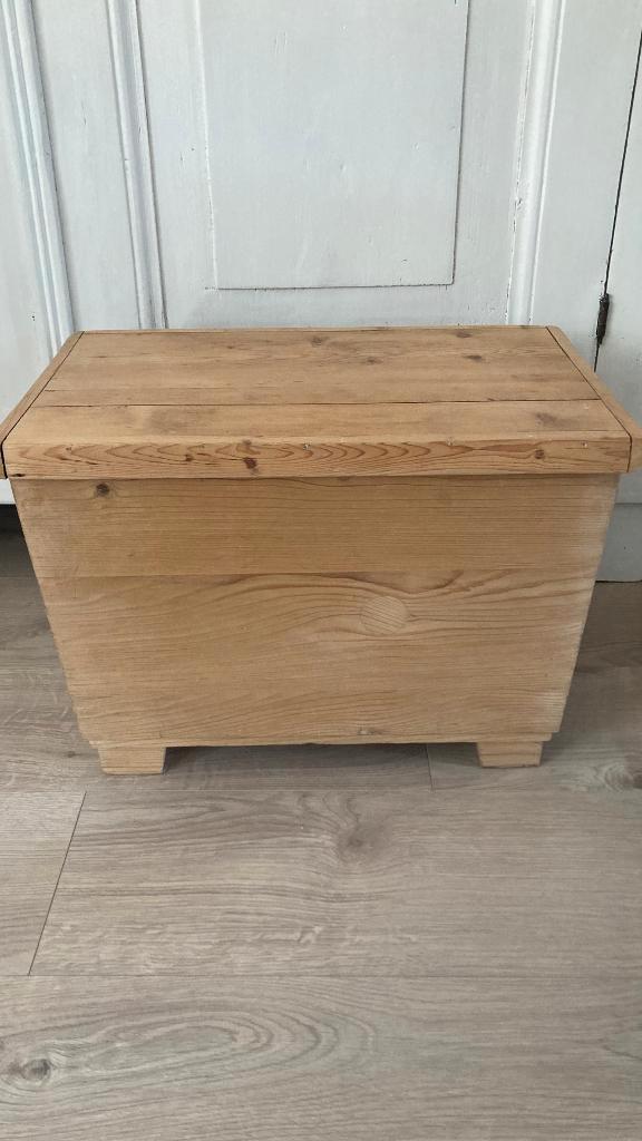 Oude grenen kist, Huis en Inrichting, Woonaccessoires | Kisten, Gebruikt, Minder dan 50 cm, Minder dan 50 cm, 50 tot 100 cm, Ophalen of Verzenden