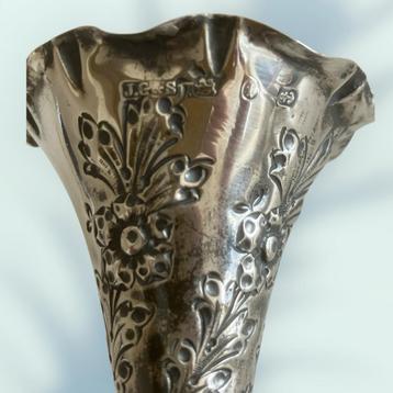 Zilveren Jugendstil Solofleur Vaasje, 1918 beschikbaar voor biedingen