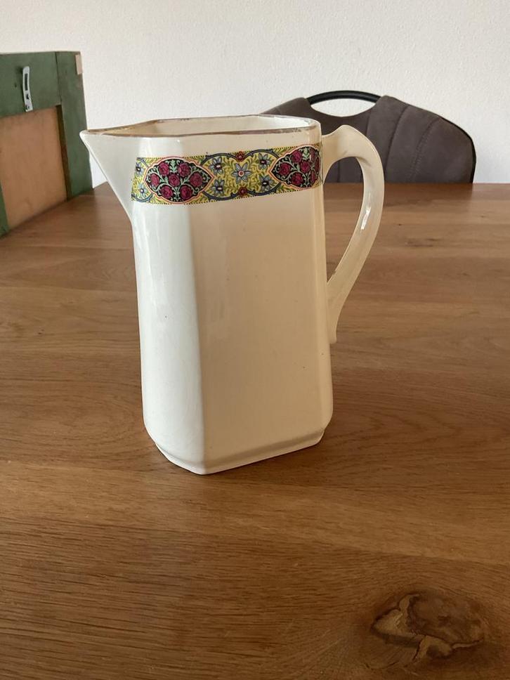 Vintage Vaas/Kan met Bloemmotief, Antiek en Kunst, Antiek | Keramiek en Aardewerk, Ophalen of Verzenden