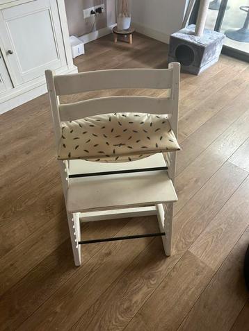 Stokke stoel wit beschikbaar voor biedingen