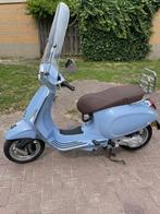 vespa primavera 2018 4 takt  11400 km, Ophalen, Overige modellen, Maximaal 45 km/u, Zo goed als nieuw