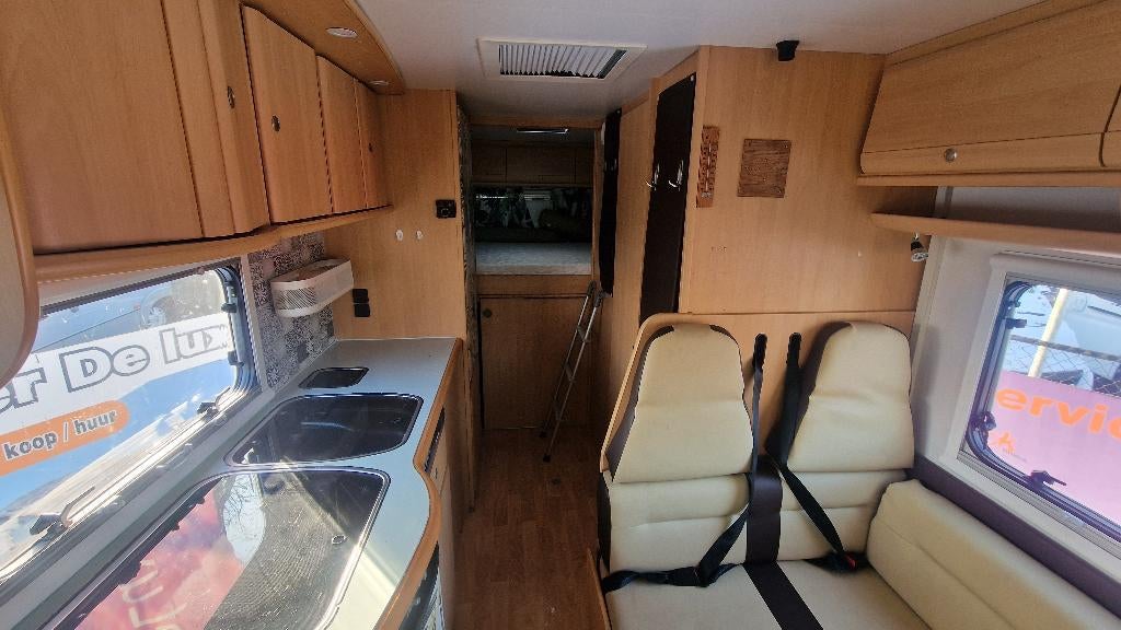 Caravans And Camping Dethleffs