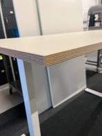 Ikea trotten zit-sta bureau izgst., Ophalen, Ikea, Zo goed als nieuw, Geen