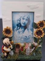 Fotolijstje 3D met lieveheersbeestje in tuin met glasplaatje, Minder dan 50 cm, Nieuw, Ophalen of Verzenden, Foto of Poster