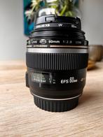 Canon EF-S 60mm 1:2.8 USM Macro lens incl UV filter, Ophalen of Verzenden, Macrolens, Zo goed als nieuw
