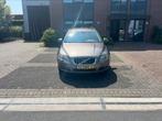 Volvo V70 2.0 2008 Grijs, 1473 kg, 145 pk, Achterwielaandrijving, Zwart