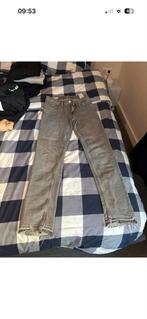 Grijze heren jeans, Kleding | Heren, Spijkerbroeken en Jeans, Ophalen of Verzenden, Gedragen, Grijs, W33 - W34 (confectie 48/50)