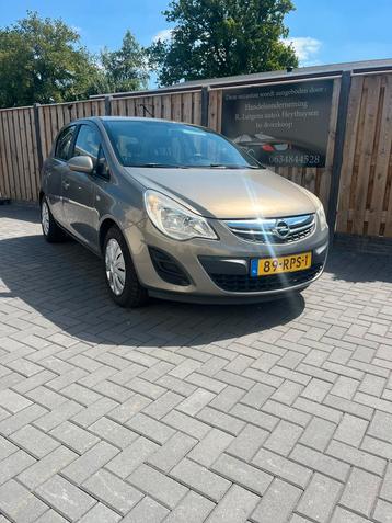 Opel Corsa 1.2 16V 5D 2011 Bruin afkomstig van 1e eigenaar beschikbaar voor biedingen