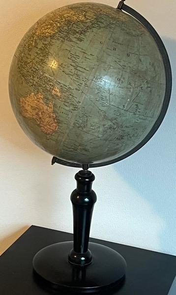 antieke Östergaard Duitse wereldbol globe beschikbaar voor biedingen