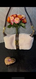 Louis Vuitton Pochette Mia LV, Sieraden, Tassen en Uiterlijk, Tassen | Damestassen, Ophalen of Verzenden, Nieuw, Bruin, Schoudertasje