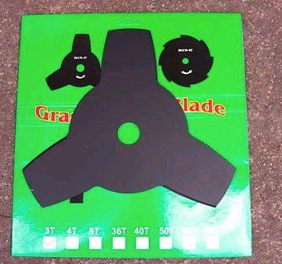 Koopje: 3-tands mes / slagmes benzine bosmaaier, Tuin en Terras, Bosmaaiers, Nieuw, Benzine, 10 tot 30 cm, Ophalen of Verzenden