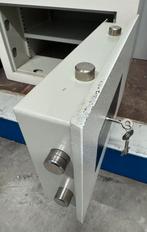 zware lips privekluis / brandkast / meubelkluis, Huis en Inrichting, Brandblussers en Brandkasten, Ophalen, Zo goed als nieuw