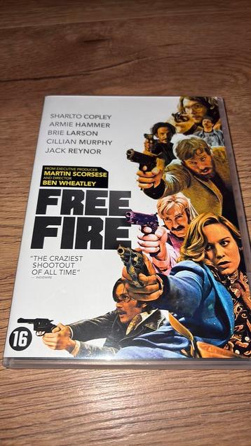 Free Fire. Met Cillian Murphy, Brie Larson en Armie Hammer. beschikbaar voor biedingen