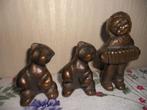 3 bronzen beeldjes sculpturen 2 beertjes  1 mannetje, Ophalen of Verzenden, Gebruikt, Dier