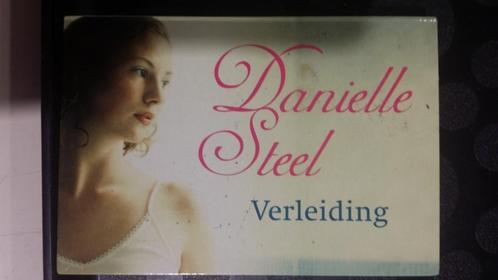 Partij van 53 dwarsliggers. Ook los. Losse delen 2 euro p.s., Boeken, Literatuur, Zo goed als nieuw, Nederland, Ophalen