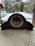 Antieke Junghans pendule met opwindsleutel., Ophalen