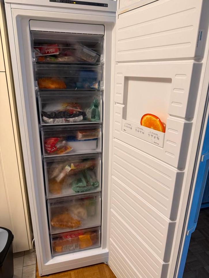 Siemens Diepvrieskast - Betrouwbaar en Ruim!, Witgoed en Apparatuur, Vriezers en Diepvrieskisten, Gebruikt, Vrijstaand, Vrieskast