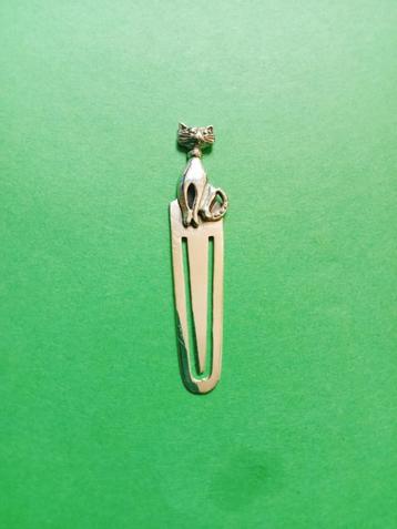 Mooie Kleine Zilveren Boekenlegger / Bladwijzer - Poesje beschikbaar voor biedingen