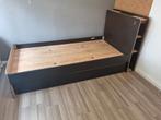 Tiener bed met usb met uitschuifbed, Huis en Inrichting, Ophalen, Eenpersoons, Zo goed als nieuw, 200 cm