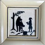 Oud Tegeltje met Silhouet roodkapje en de wolf 6x6 cm, Ophalen of Verzenden