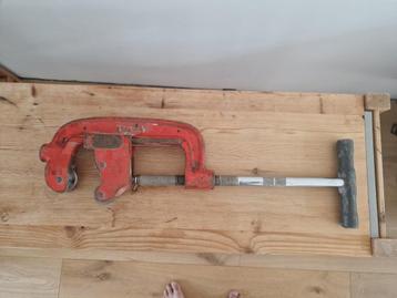 Grote heavyduty Pijpensnijder 1,25 inch tot 4 inch beschikbaar voor biedingen