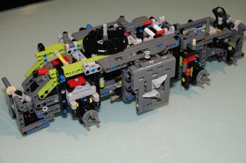 Lego Technic 42054 CLAAS XERION 5000 TRAC VC beschikbaar voor biedingen