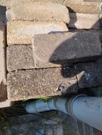Gratis, +/- 158 waaltjes, Tuin en Terras, Tegels en Klinkers, Ophalen, Gebruikt, Beton, Klinkers