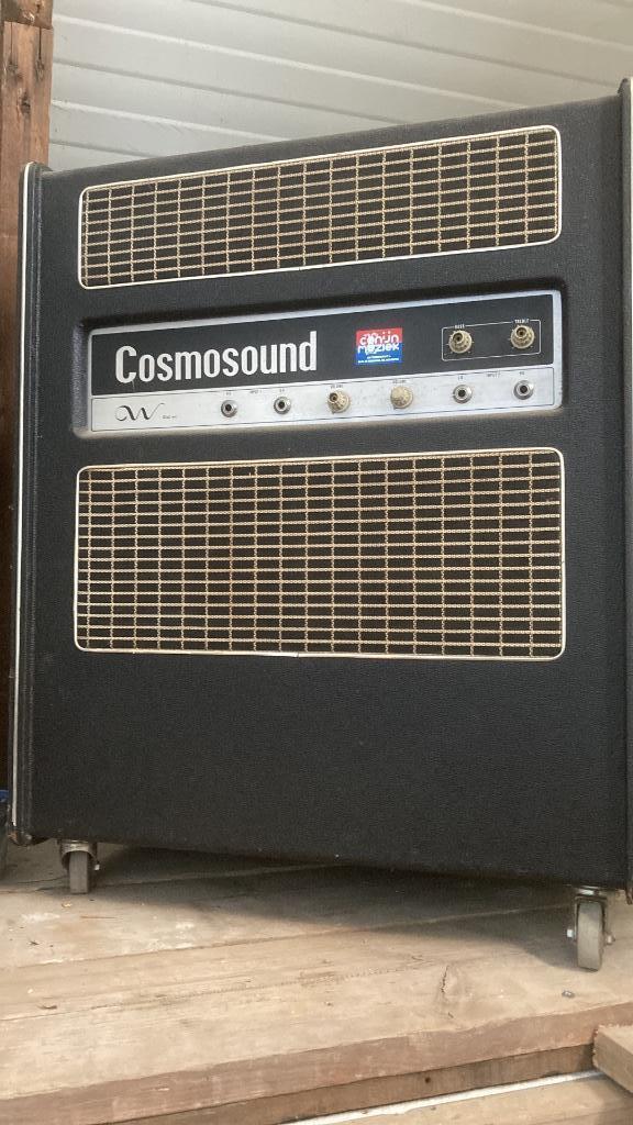 Gitaar Versterker of orgel versterker  leslie box achtig, Muziek en Instrumenten, Versterkers | Keyboard, Monitor en PA, Gebruikt