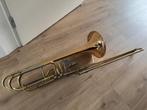 Bastrombone Conn 62hi, Muziek en Instrumenten, Blaasinstrumenten | Trombones, Ophalen, Gebruikt, Bas, Met koffer