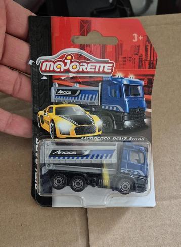 Mercedes Benz Arocs (Tipper) Majorette City Cars beschikbaar voor biedingen