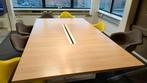 Overleg-/vergadertafel licht eiken, metalen frame, kabelgoot, Huis en Inrichting, Tafels | Eettafels, Ophalen, Gebruikt, 100 tot 150 cm