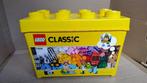 Grote Lego Classic opbergbox 10698 met lego en beide boekjes, Kinderen en Baby's, Speelgoed | Duplo en Lego, Ophalen of Verzenden