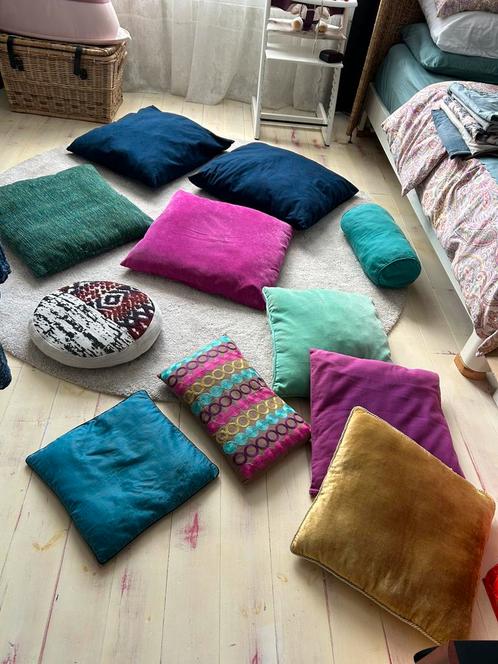 Kussens woonkussens  11 stuks vanaf 5,00, Huis en Inrichting, Woonaccessoires | Kussens, Groen, Vierkant, Ophalen of Verzenden
