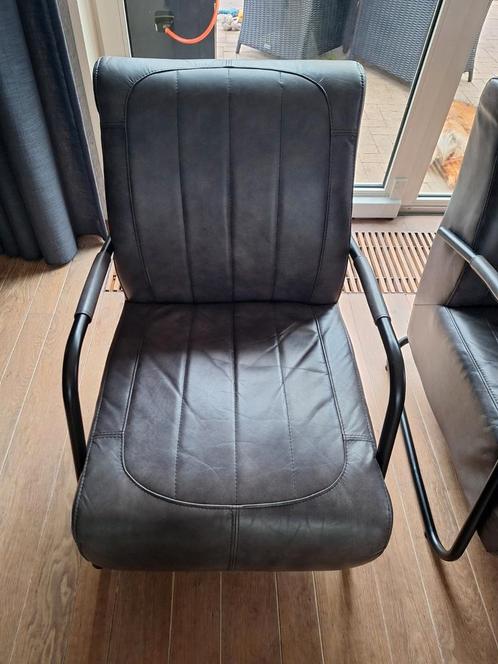 2 Antraciet lederen stoelen, Huis en Inrichting, Fauteuils, Zo goed als nieuw, Leer, Ophalen