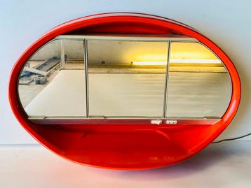 Space Age oranje badkamer-spiegel , jaren 60 beschikbaar voor biedingen