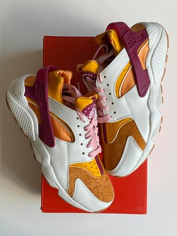 Nike Air Huarache beschikbaar voor biedingen