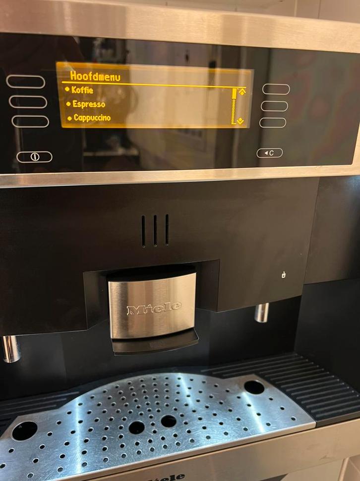 Miele cva 4080, Witgoed en Apparatuur, Koffiezetapparaten, Zo goed als nieuw, Gemalen koffie, Koffiebonen, Koffiemachine, 10 kopjes of meer