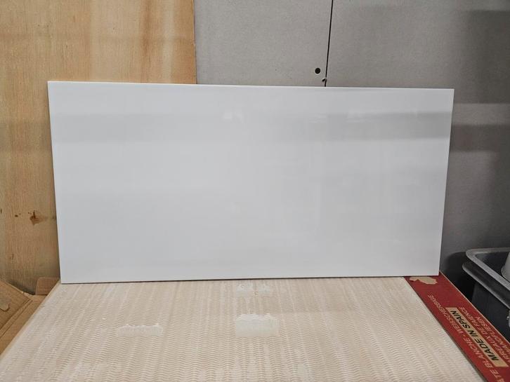 Witte tegels 30x60 - 8 pakken (56 stuks), Doe-het-zelf en Verbouw, Tegels, Ophalen of Verzenden