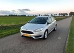 Zeer goede en fraaie Ford Focus 5-D Automaat, Navigatie 2016, 1227 kg, Euro 6, Origineel Nederlands, Grijs