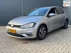 Volkswagen Golf 1.0 TSI / Virtual cockpit / Camera / Carplay, Voorwielaandrijving, Euro 6, Handgeschakeld, Golf
