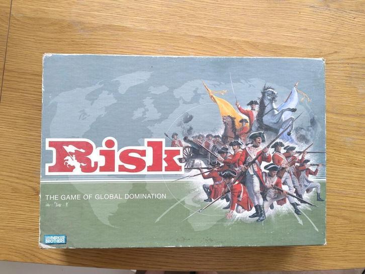 RISK Strategie bordspel, Hobby en Vrije tijd, Gezelschapsspellen | Bordspellen, Gebruikt, Een of twee spelers, Drie of vier spelers
