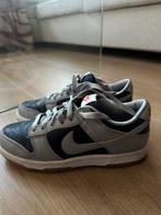 Nike dunk navy blue/grey, Blauw, Nike, Ophalen of Verzenden, Sneakers of Gympen
