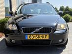 Volvo V50 1.8 Edition I TREKHAAK-AIRCO-CRUISE- NIEUWE APK, Voorwielaandrijving, 125 pk, 4 cilinders, Zwart